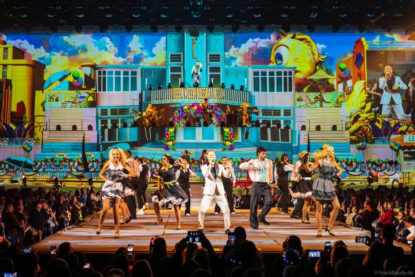 DJ BoBo – The Great Adventure Weltpremiere mit beeindruckender Live-Show, Licht- und Bühneneffekten