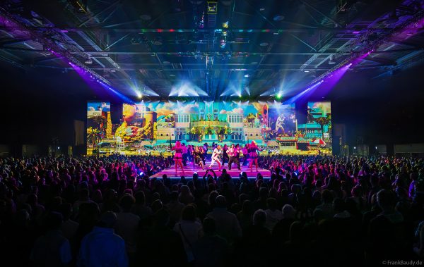 DJ BoBo – The Great Adventure Weltpremiere mit beeindruckender Live-Show, Licht- und Bühneneffekten