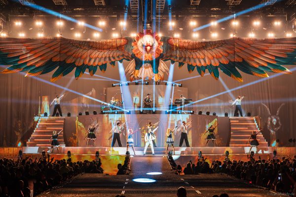 DJ BoBo – The Great Adventure Weltpremiere mit beeindruckender Live-Show, Licht- und Bühneneffekten