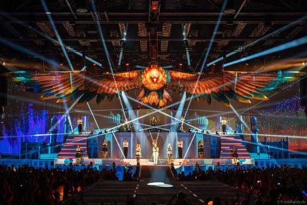 DJ BoBo – The Great Adventure Weltpremiere mit beeindruckender Live-Show, Licht- und Bühneneffekten