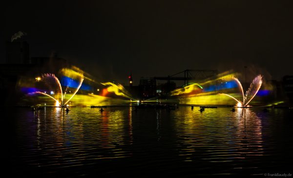 Water Screens mit animierten Projektionen bei der CroisiEurope Jubiläumsfeier in Straßburg – 50 Jahre Flusskreuzfahrt