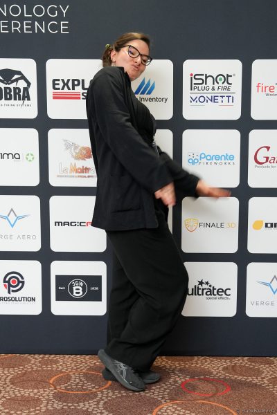 Pyro Technology Conference 2026 – Besucher & Gäste an der Logowand