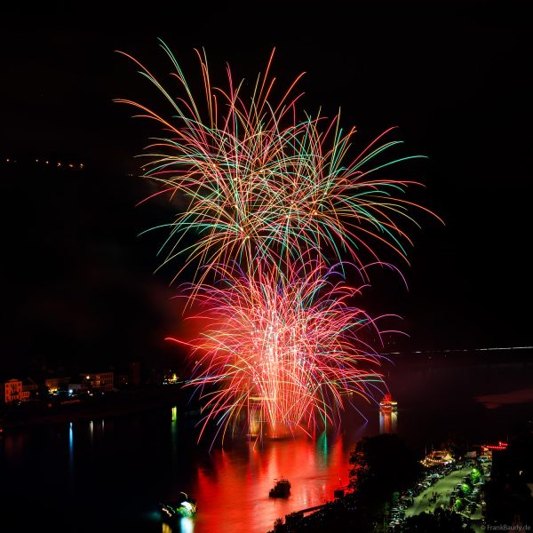 Rhein in Flammen 2026 mit tollem Feuerwerk in St. Goar und St. Goarshausen