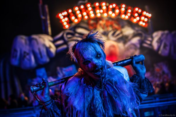 Horrorfiguren sorgen für Gruselstimmung bei TRAUMATICA